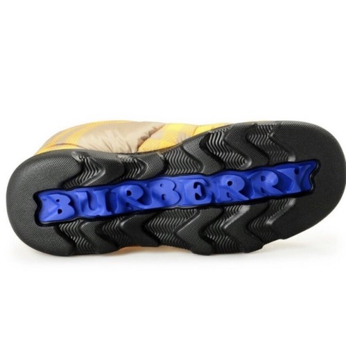 Burberry Check Pillow Boots men's 42/9 US Hunter/Yellow Drawcord Closure - Picture 3 of 3