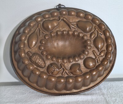 MAGNIFICENT ANTIQUE LARGE COPPER FRUIT  JELLO CAKE OVAL MOLD w/ Hanging Ring
