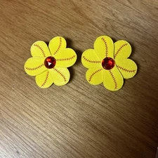 Softball shoe accessory clips. Clip Onto Flip Flops