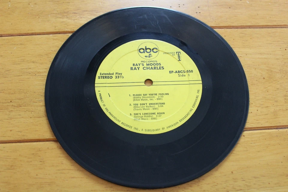 ВИНИЛОВАЯ ПЛАСТИНКА RAY CHARLES RAY'S MOODS EP 33 ОБ/МИН 7 ДЮЙМОВ ОЧЕНЬ ХОРОШЕЕ СОСТОЯНИЕ - ABC - Изображение 2 из 4