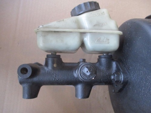 VW Passat B1 Bremskraftverstärker Hauptbremszylinder Brake Booster Cylinder - Bild 7 von 9