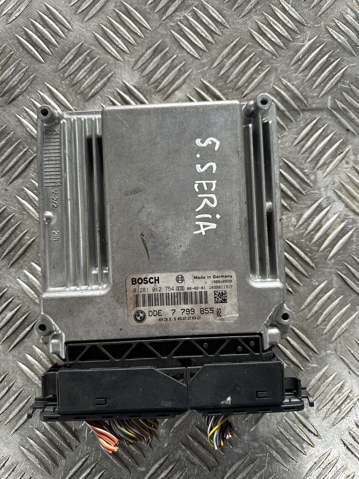 BMW Continental Engine Control Unit (7599881) for 1 Series E87, E93, E92, E81