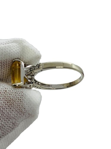 10K White Gold Diamond & Topaz Lady's Ring Size 7 | 2.7 Grams - Picture 6 of 10