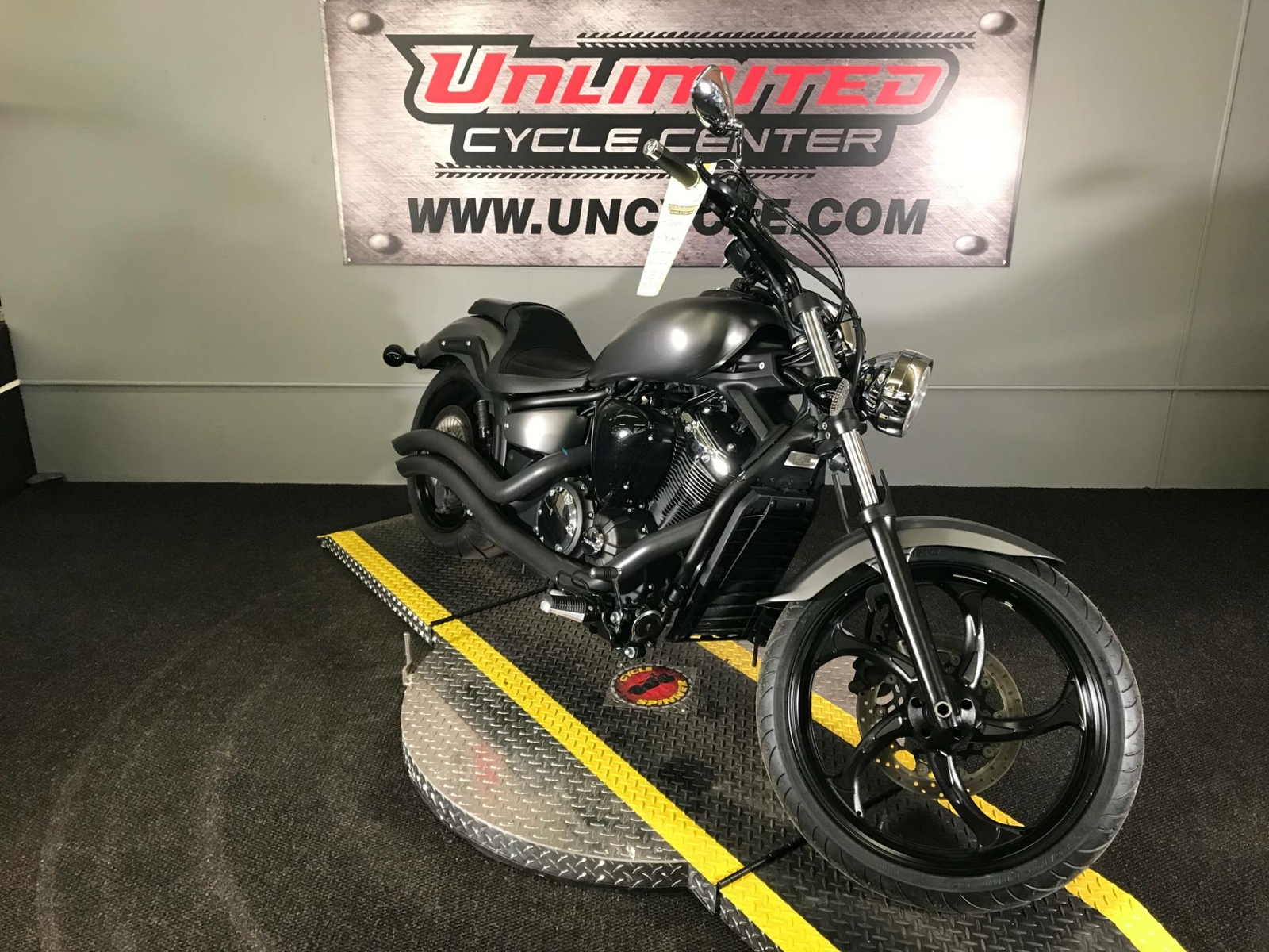 2014 Yamaha Stryker  7150 Miles Matte Gray