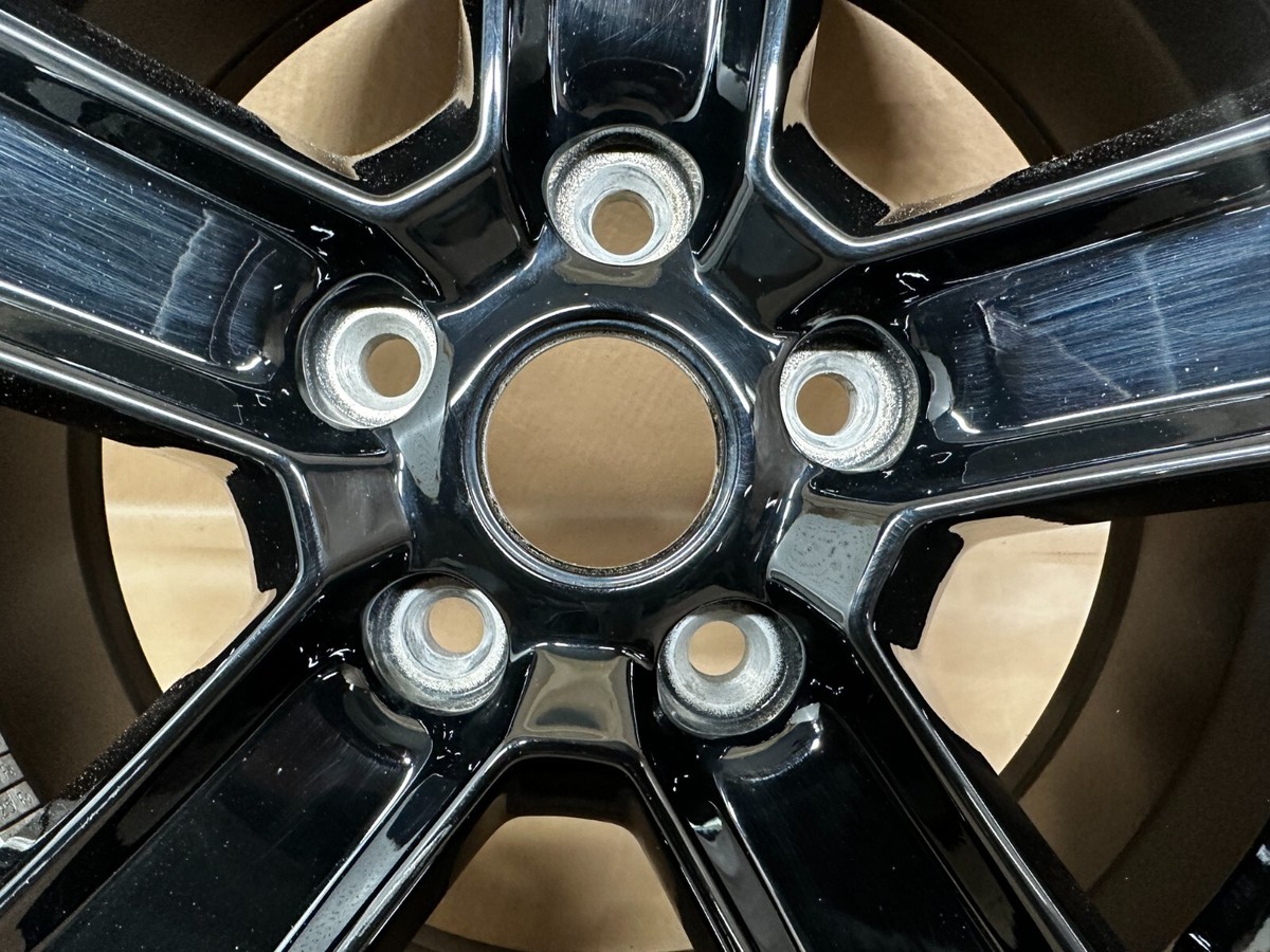 R18 18” 7.5J Jeep WRANGLER OEM Wheel 2019-2023 Factory Rim