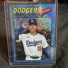 2026 Topps Heritage- Yoshinobu Yamamoto #371 Chrome Light Blue Sparkle Refractor