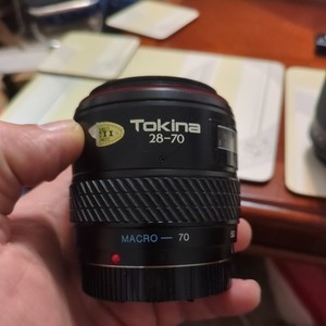 Tokina AF SD 28-70mm f3.5-4.5 MINOLTA MOUNT