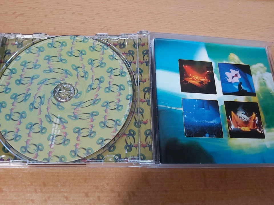 Pink Floyd -- Is There Anybody Out There? The Wall Live -- 2 x CD Box  --  Top - Bild 3 von 4