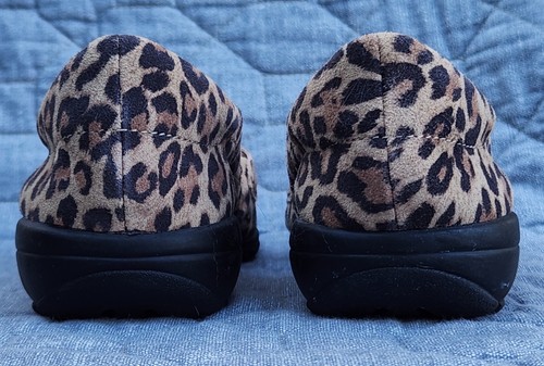 NUOVO mocassino donna Easy Spirit SEAVIENTA scamosciato stampa animalier scarpe basse; taglia 7,5 - Foto 7 di 9