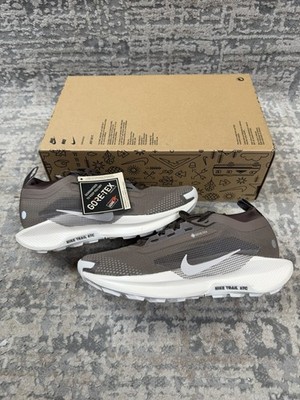 Größe 4,5 - Nike Pegasus Trail 5 Gore-Tex Moon Particle HQ7494-200