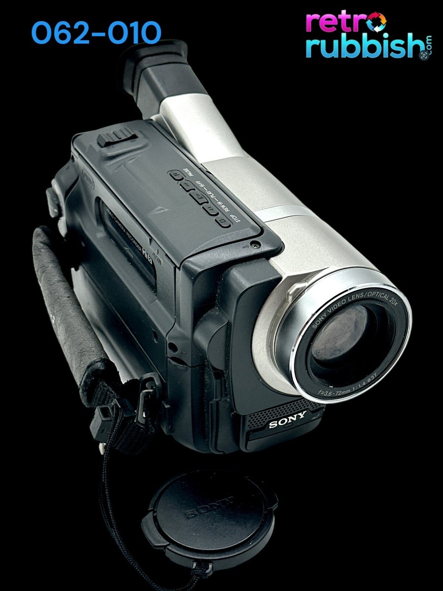 SONY Video8 Handycam CCD-TRV825 ビデオカメラ SONY Video8 Handycam CCD-TRV825 ビデオカメラ SONY Video8