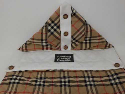 NEW NWOT Burberry London England Baby Nest 6-9 Months 42 X 73 CM