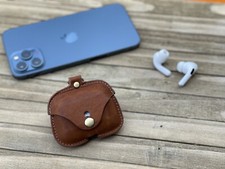 Leather Protective Case Cover with Loss Prevention for new Airpod Pro