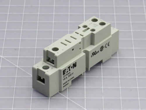 LOT OF 10 EATON D1RAA RELAY SOCKET T252181