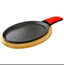 Carolina Cooker® Preseasoned Cast Iron Fajita Pan