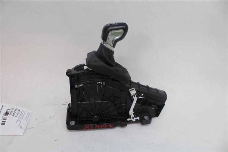 2016 Volvo XC90 Automatic Transmission Shift Lever Assembly OEM Used