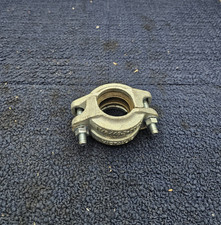 VICTAULIC 1-1/2 / 48.3-005H Coupling, 1-1/2" Inner Diameter, Silver Color
