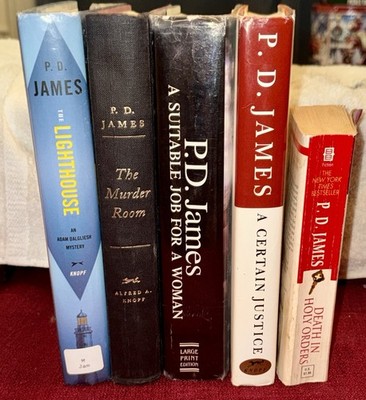 Lot of 5 Mystery Books by P. D. James 4-Hardcover 1-Paperback