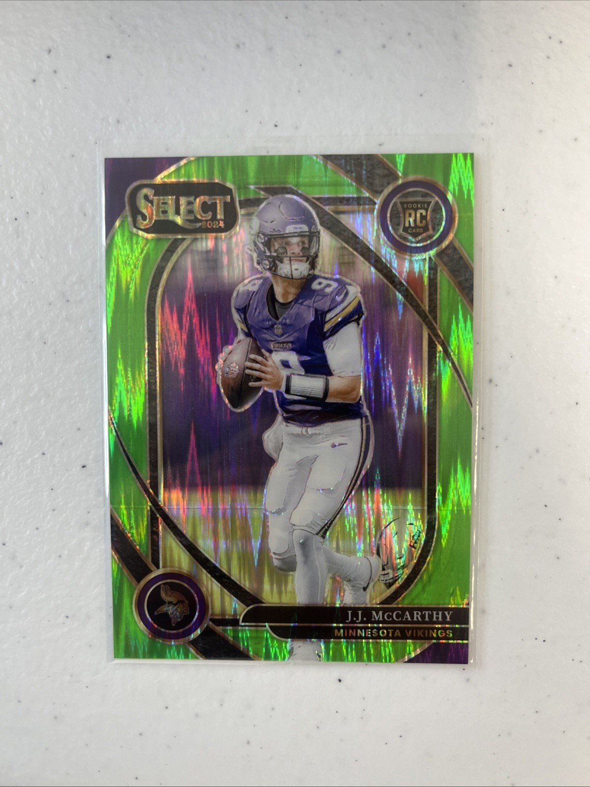 2024 PANINI SELECT #134 J.J. MCCARTHY PREMIER NEON GREEN PRIZM SHOCK RC /499