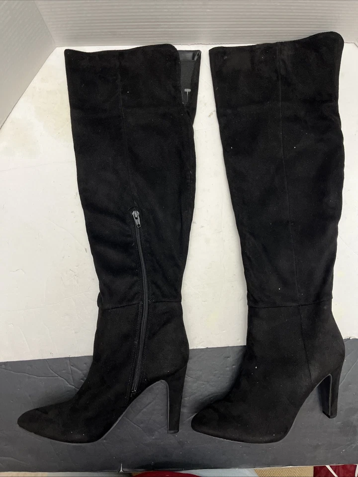 Material Girl Mujer Negro Sobre la Rodilla 4” Tacón Botas-Talla 6.5. Gamuza sintética Foto 2 de 4