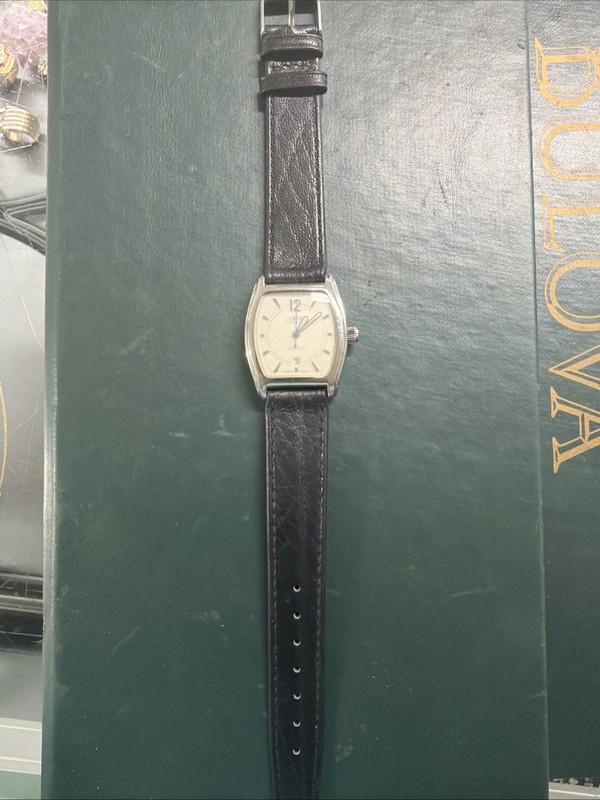 Lds Watch Tonneau Rectangular , Oris Automatic 25 Jewel Date