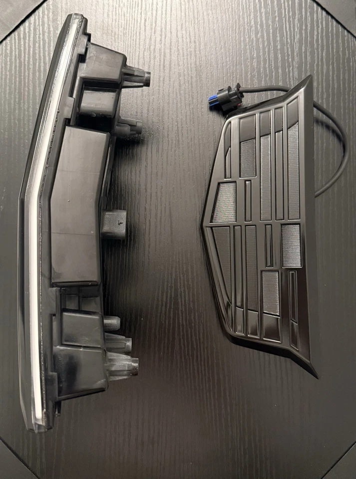 2025 /2026 Cadillac Escalade Black Out Gloss Emblems Front And Rear Kit OEM - Image 2 of 4