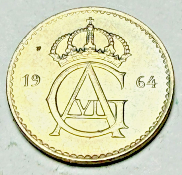 1964 Sweden 10 Ore Gustaf VI Nickel-Bronze Coin!