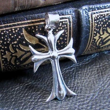 Solid 925 Sterling Silver Maltese Cross Pendant Men’s Gothic Fleur-de-Lis Cross