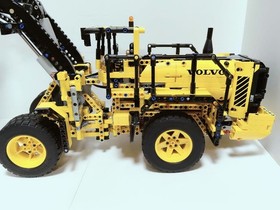 LEGO Technic 42030 Volvo Excavator Volvo L350F Wheel Loader from Japan