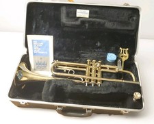 Vintage Buescher True Tone Aristocrat Cornet Brass Trumpet Instrument and Case