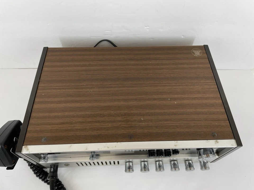 Vintage Realistic TRC-55 CB Transceiver Type No 21-151 With Mic Power Cord Works - Image 4 of 4