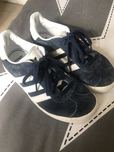 boys adidas gazelle trainers