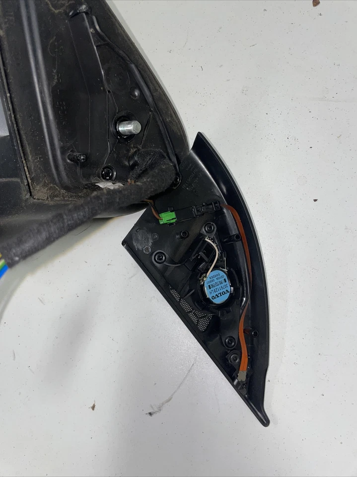 07-14 Volvo XC90 POTENCIA CALOR AUTOMÁTICO ATENUACIÓN ESPEJO LATERAL IZQUIERDO CONDUCTOR con giro OEM 30716120 Foto 3 de 4