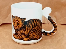 Orange Tabby Cat Coffee Mug cup Japan Tail Handle 6 oz ceramic euc