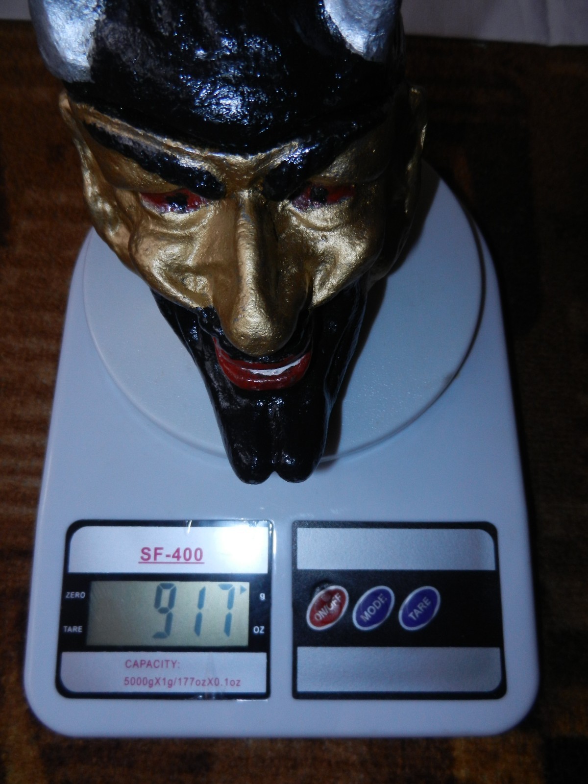 Picture 13 of 24
