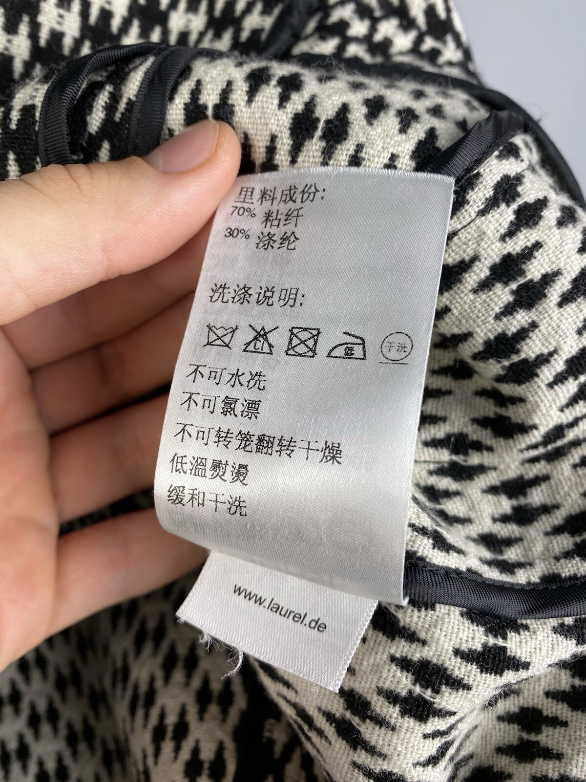 Foto 17 di 17