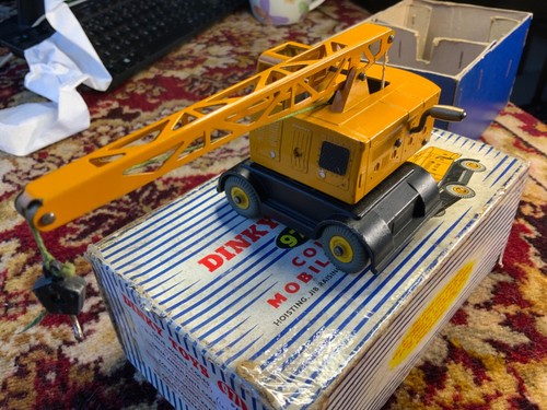 DINKY toys Coles Mobile Crane #971 VGood Fair original box, cords / winders work - Imagen 6 de 12