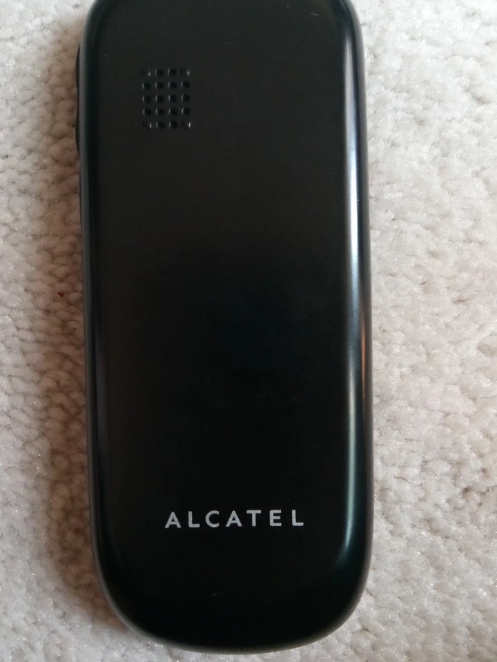 老式阿尔卡特手机 FCC ID: RAD527 — 第 2/4 张图片