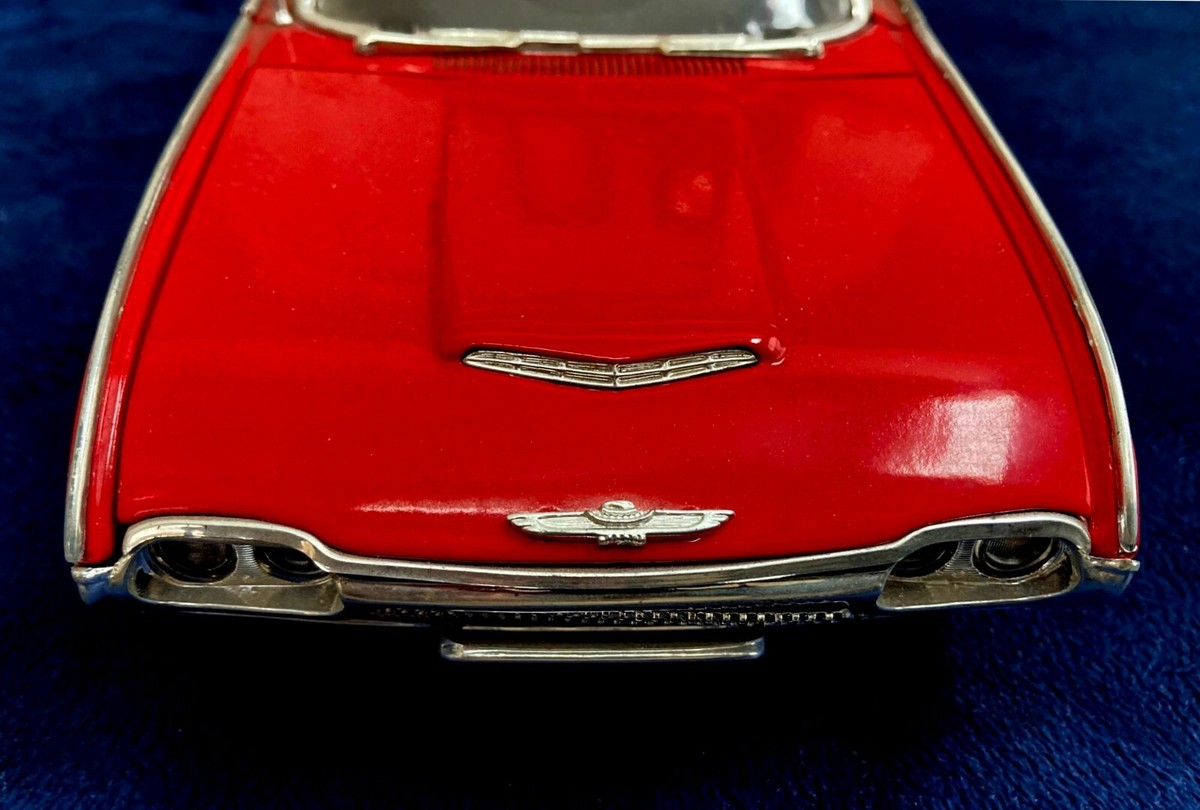 ANSON, 1963 Ford Thunderbird Hard Top, Red, 1/18th Scale *No Box