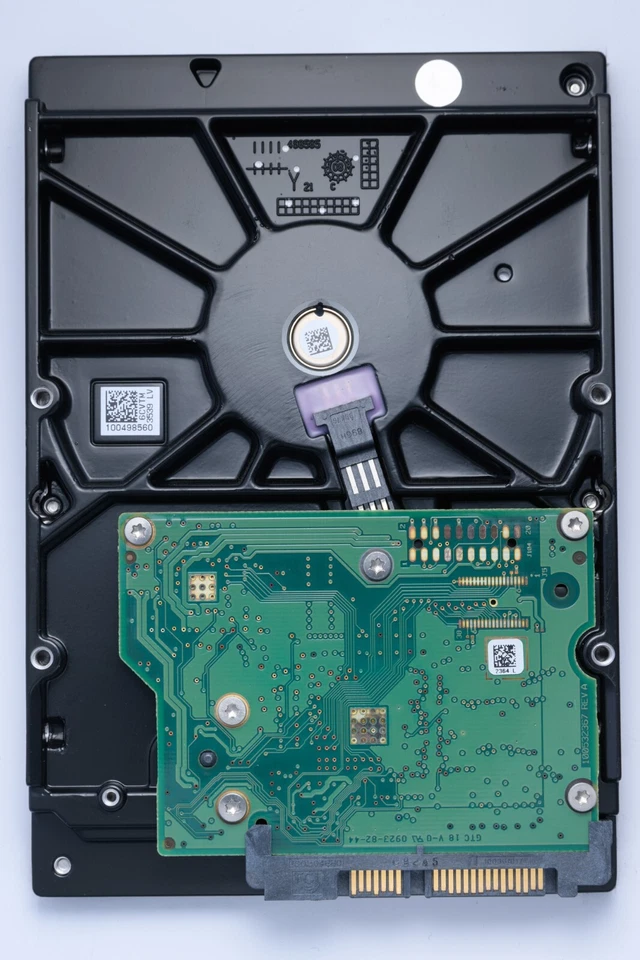 Seagate Barracuda 500GB SATA Desktop Hard Drive Model ST3500418AS P/N 9SL142-301 - Image 2 of 2