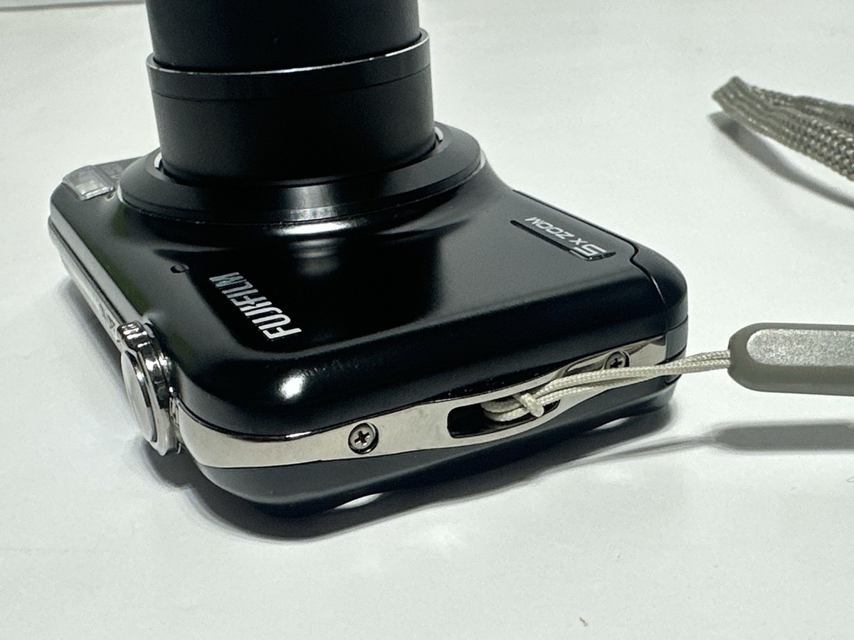 Fujifilm FinePix JX310 Digital Camera 14MP 5x Zoom Black with