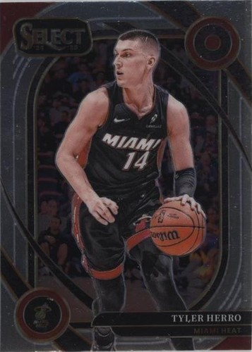 TYLER HERRO 2024-25 Panini Prizm NBA Red Refractor /299 #98 Heat