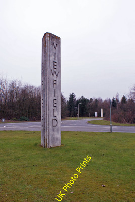 Foto 12x8 Straßenname Monolith Leslie\/NO2401 Es wäre schwer zu übersehen c2016