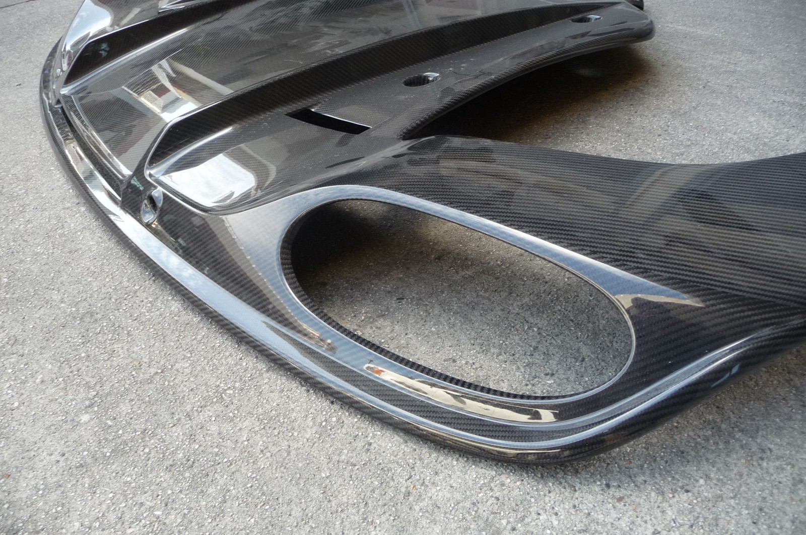 12-15 Bentley Continental GT/GTC Mulliner Style Carbon Fiber Rear Under Cover OE