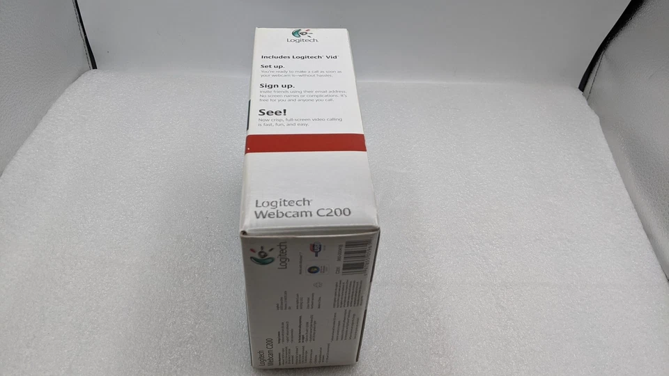 LOGITECH C200 WEBCAM USB 2.0 BUILT-IN MICROPHONE W/ RIGHTSOUND ~VIDEO CALLING~ - Image 2 of 4