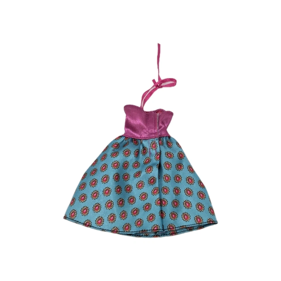 Barbie Malibu Avenue Ropa Rosa Satinado con Vestido Azul Foto 2 de 4