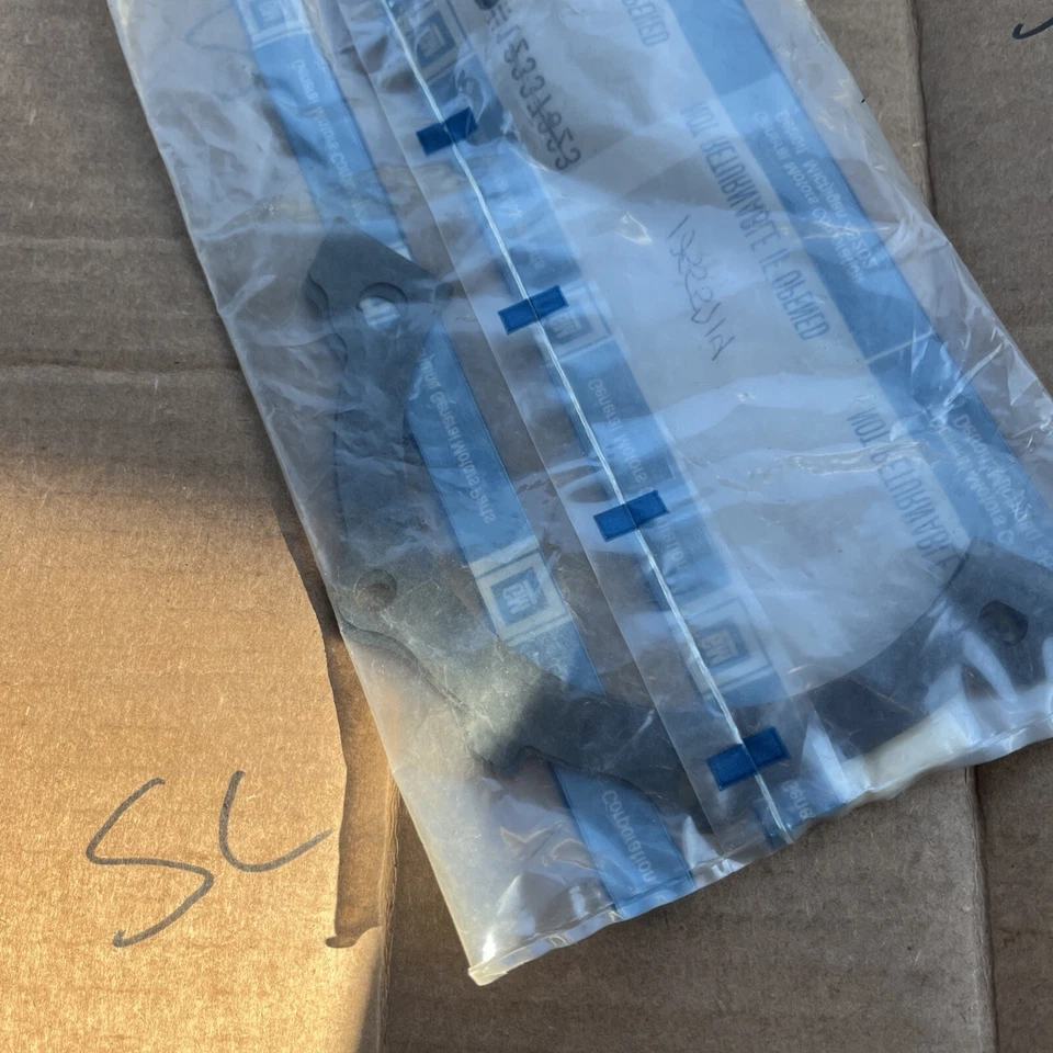 Genuine GM Rear Main Seal Flange Gasket 350 305 V8 12337823 Sold Individually - Image 2 of 2