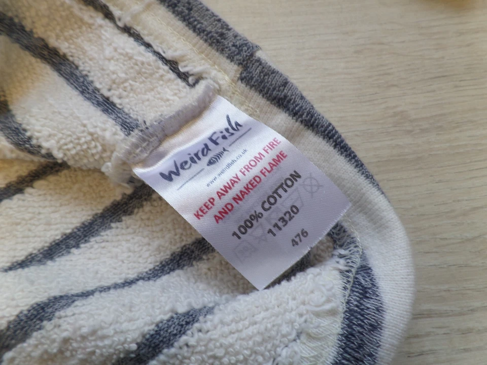 Weird fish t-shirt age 5-6 years striped blue white long sleeve t shirt  - Image 4 of 4