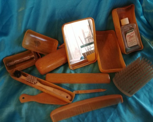 Vintage Mens Toiletry Shaving Celluloid Vanity Set - Picture 3 of 12