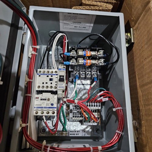 SPX Dock Products Dockleveler 480V/3PH/60Hz. Controller NEW. 629904-B - Picture 2 of 5